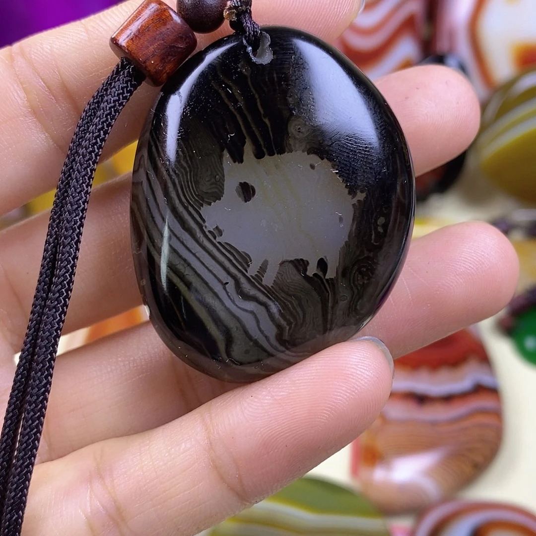 玛瑙/玉髓未镶嵌珠宝半成品