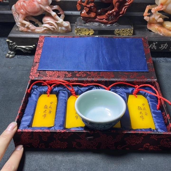 沙***鸥推荐付费方式推荐付米链接及其他瓷器