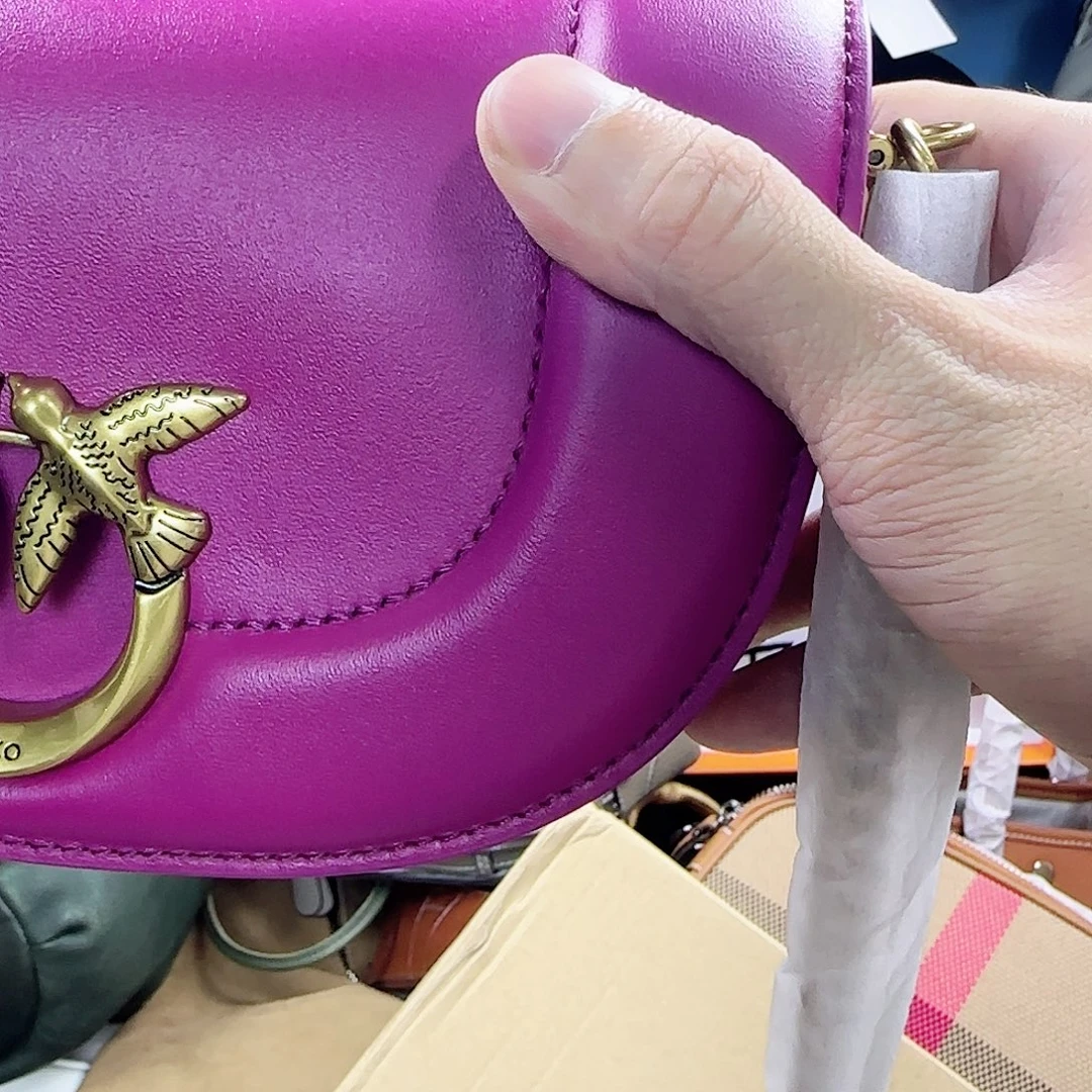 黄牛皮（革）小牛皮（革）头层牛皮水牛皮