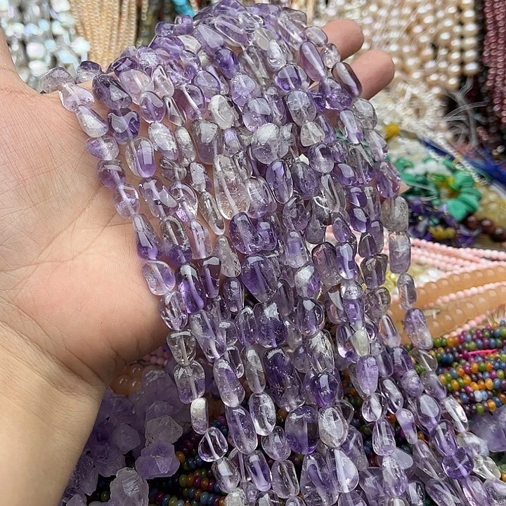 玛瑙/玉髓未镶嵌珠宝半成品一条紫晶随型