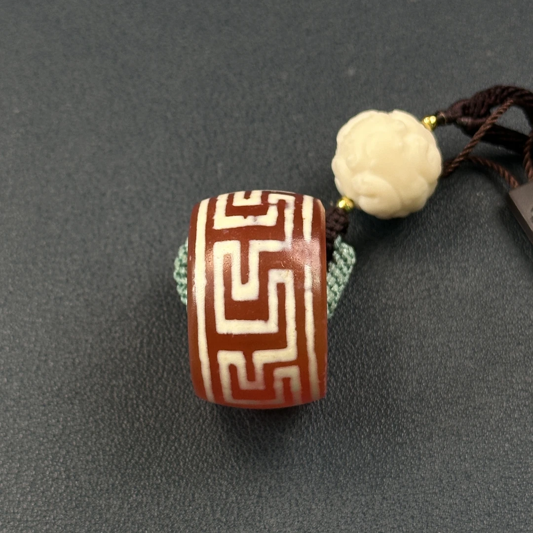 DZ7912 清代 老型 蚀花玛瑙 脖挂-HD