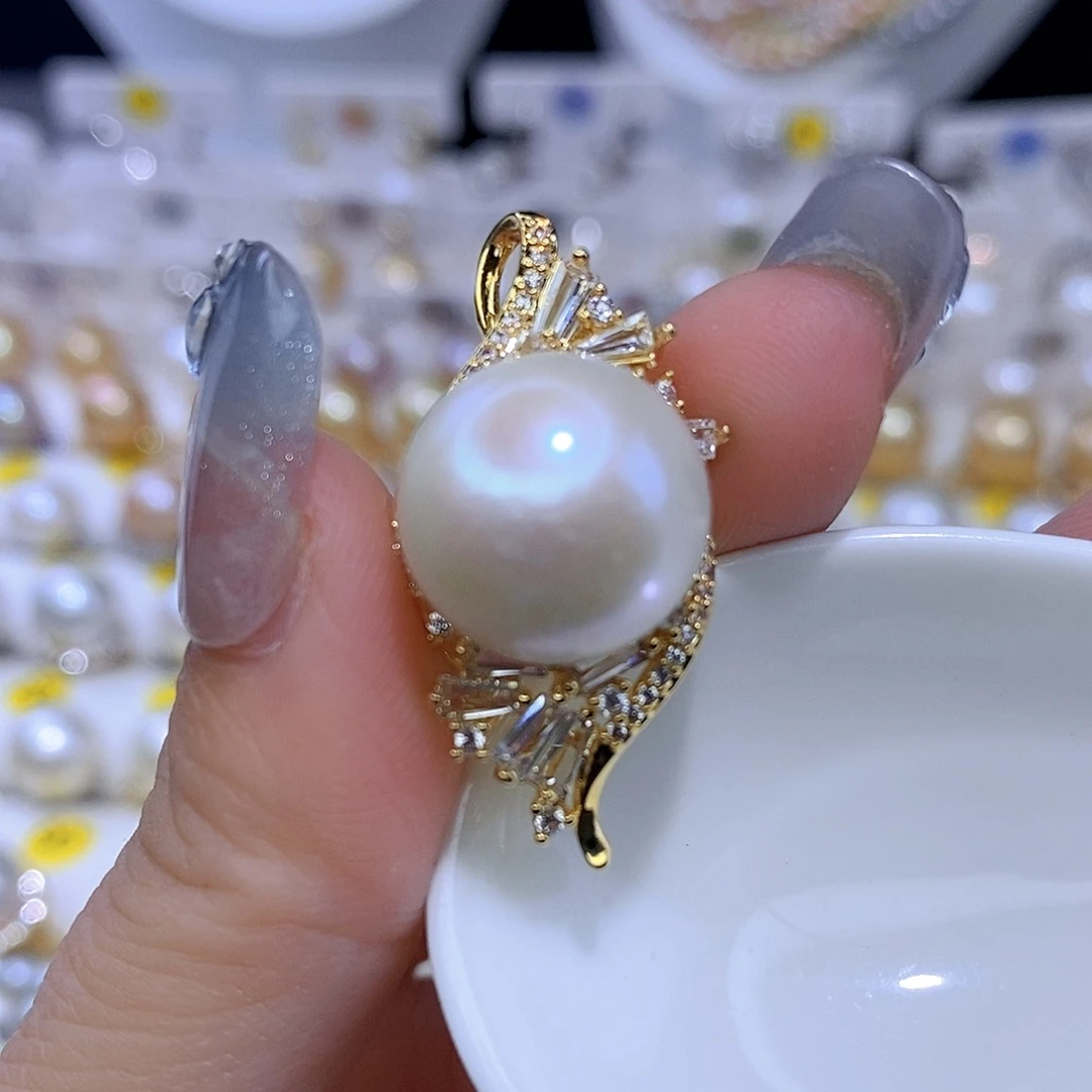 颈饰合金淡水珍珠