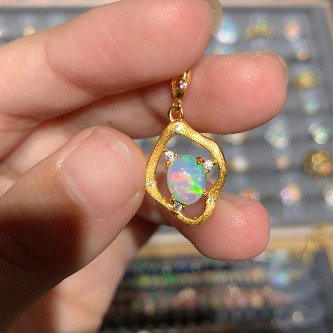 银S925镶嵌欧泊欧泊吊坠y