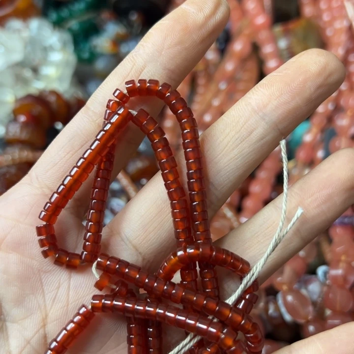 梦***a未镶嵌颈饰玛瑙/玉髓
