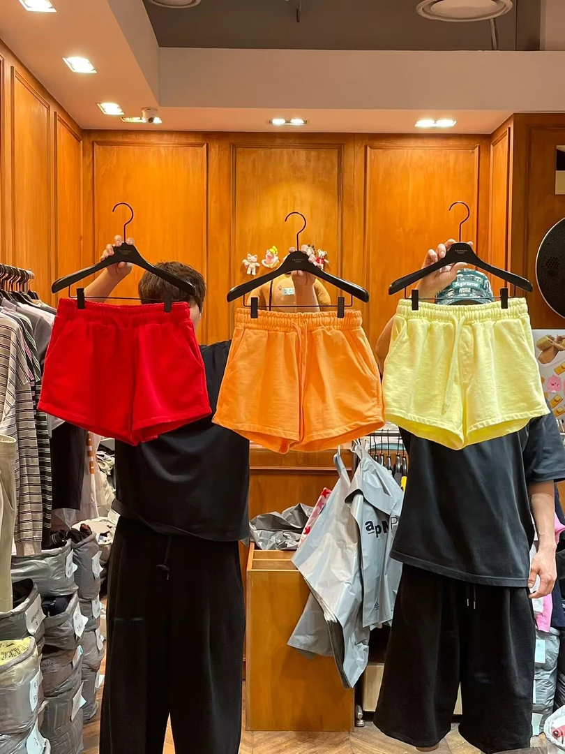 【韩国东大门代购】~N0退~公鸡短卫裤 短款 厚款