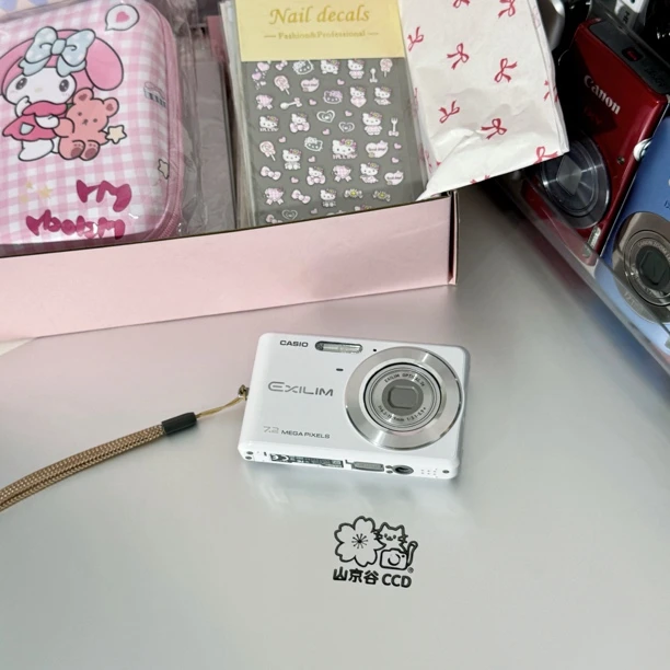 99新 Casio/卡西欧 卡西欧 z77 高清冷白拍人像推荐 No退换