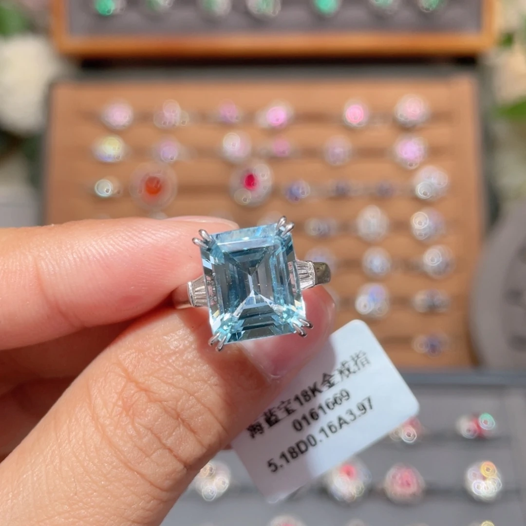 海蓝宝石戒指18K金镶嵌5.18ct