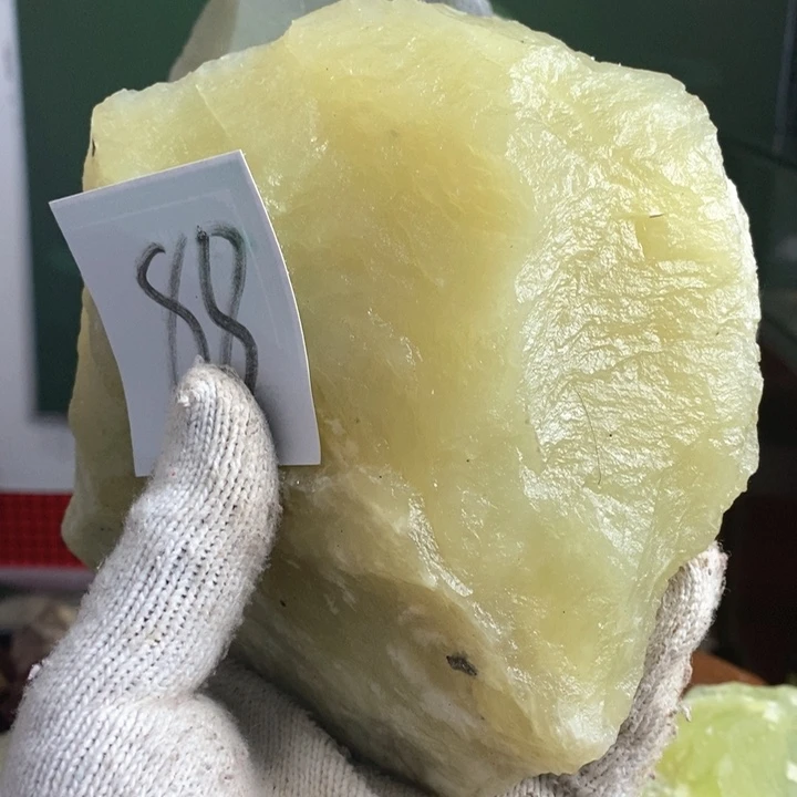 蛇纹石玉珠宝岫玉原石未镶嵌1**3