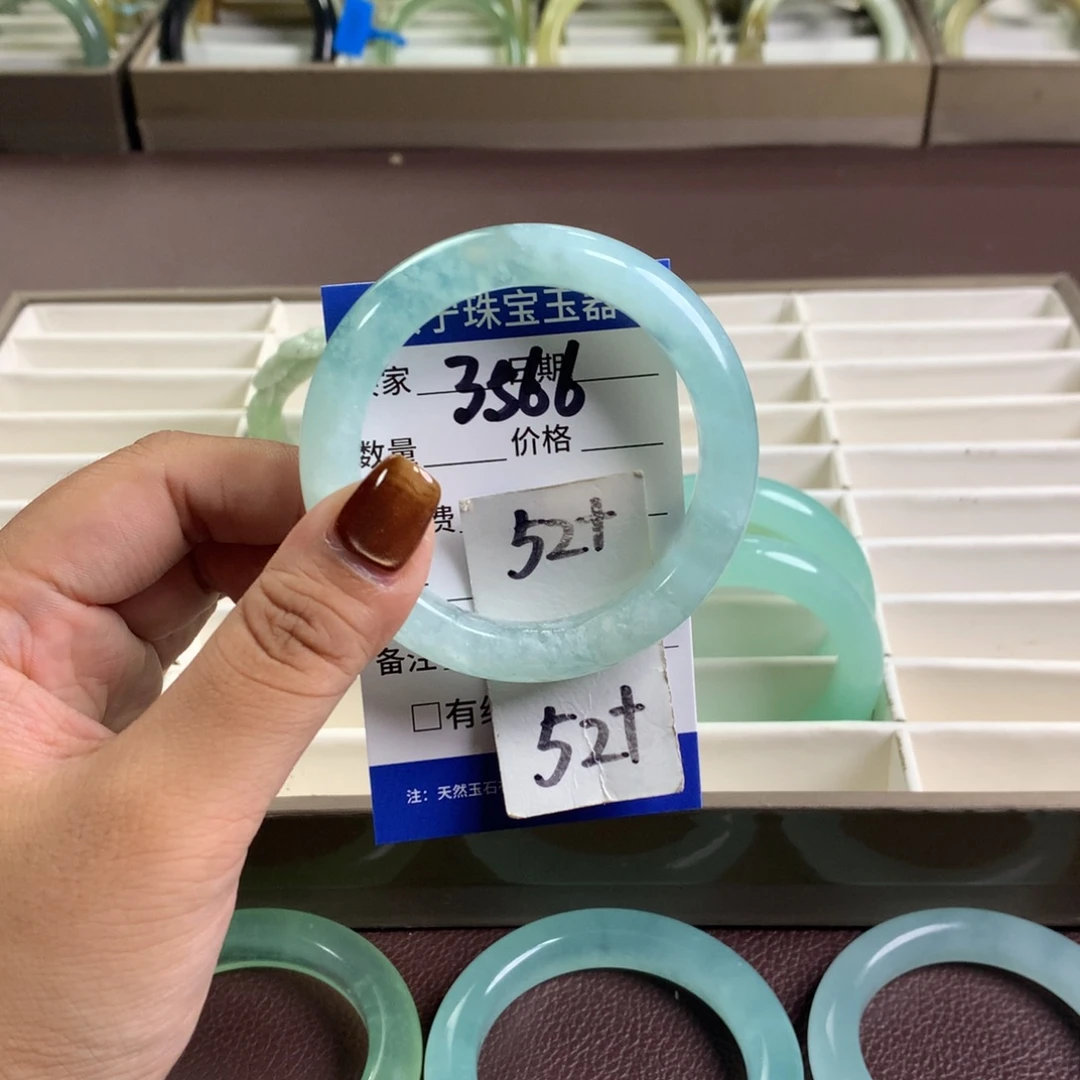 未镶嵌蛇纹石玉手镯3566