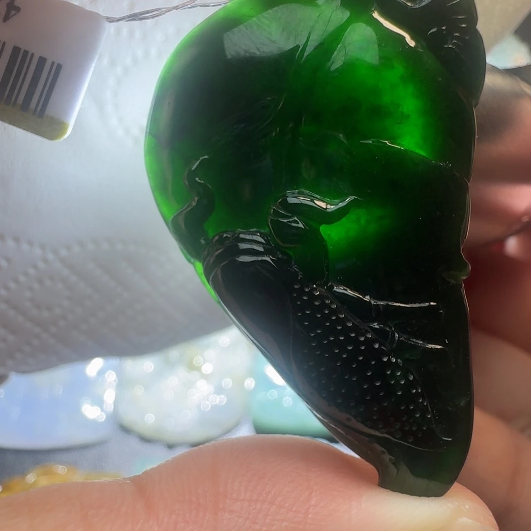 翡翠未镶嵌颈饰吊坠
