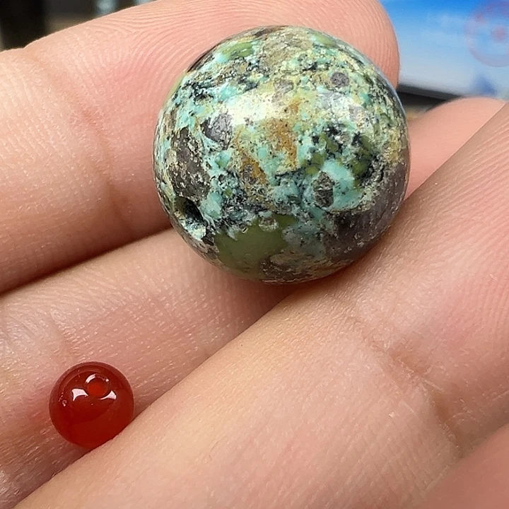 南红玛瑙未镶嵌配饰13.8瑕疵