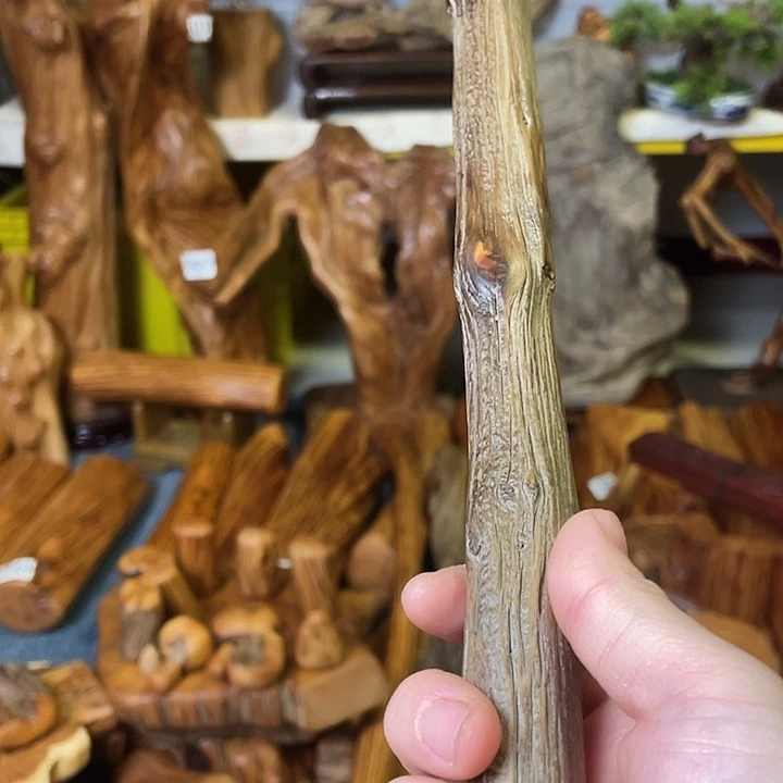 王***歌大叶紫檀（黑酸枝木类）太行崖柏棍子