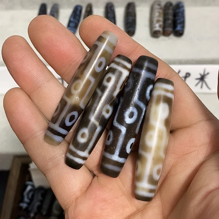 合金颈饰玛瑙/玉髓