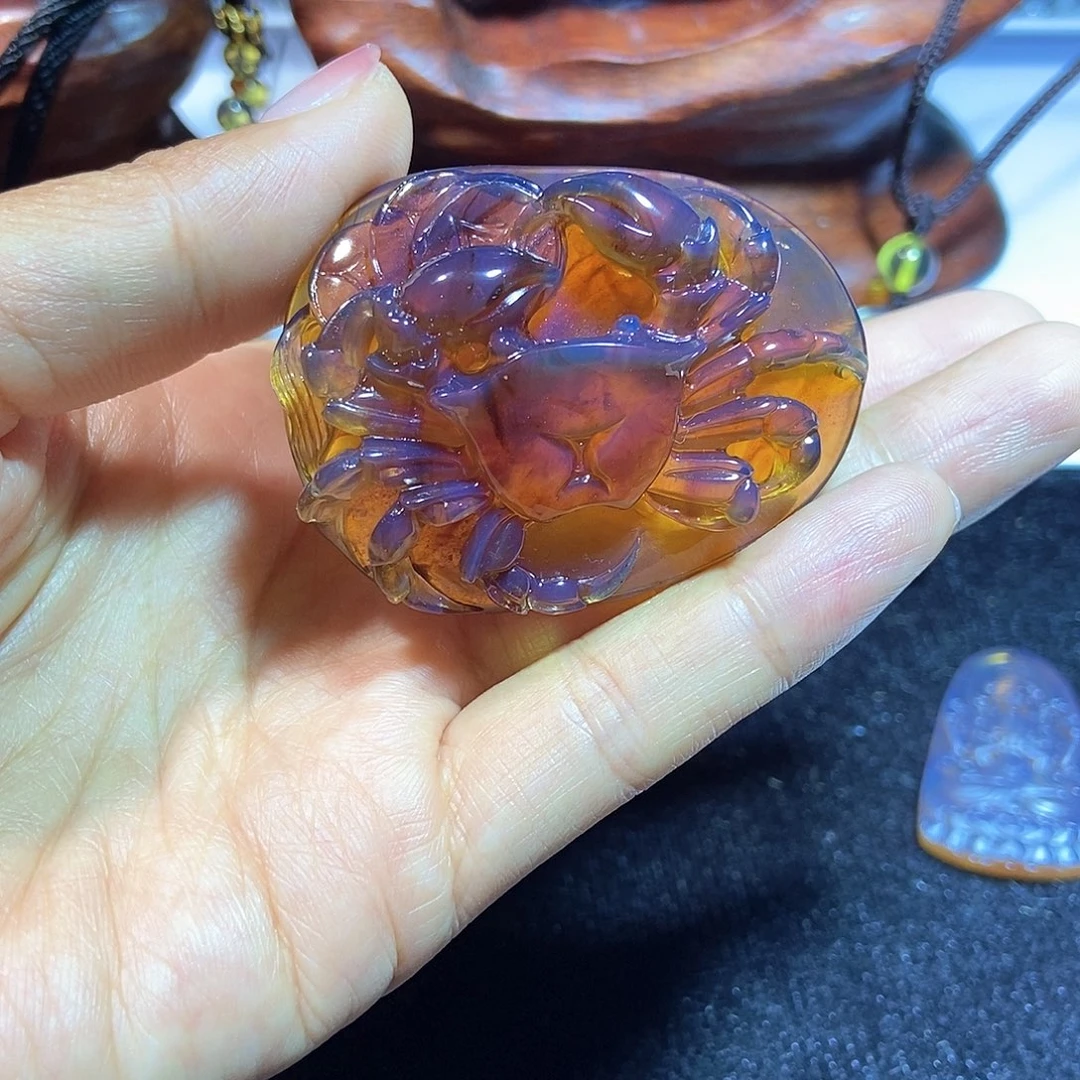未镶嵌颈饰琥珀缅甸天然琥珀吊坠