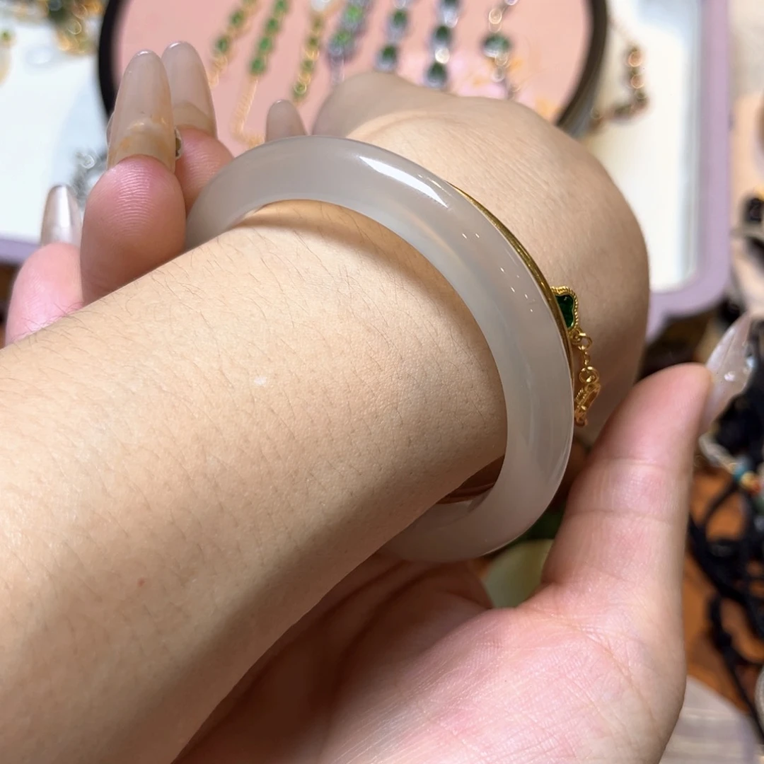 S***y，哈哈哈哈哈哈哈哈哈哈哈