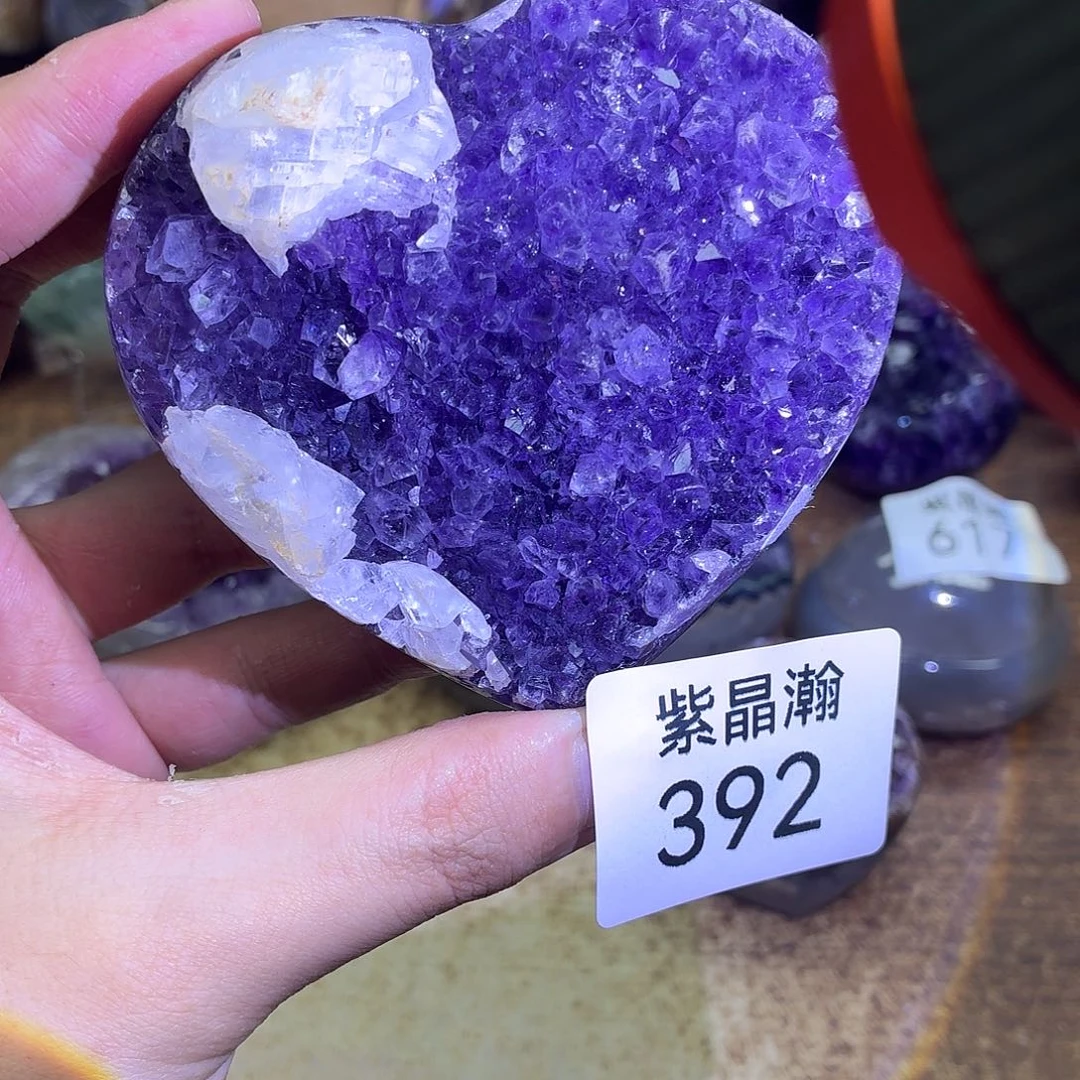 未镶嵌水晶大型摆件（非配饰）