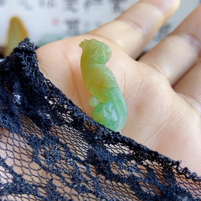 【闪购商品】未镶嵌定制翡翠鹦鹉
