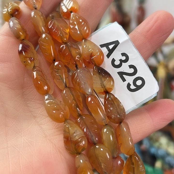 y***b玛瑙/玉髓未镶嵌颈饰