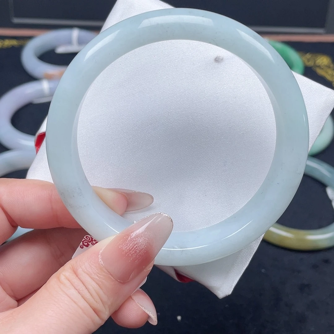 翡翠未镶嵌手镯021