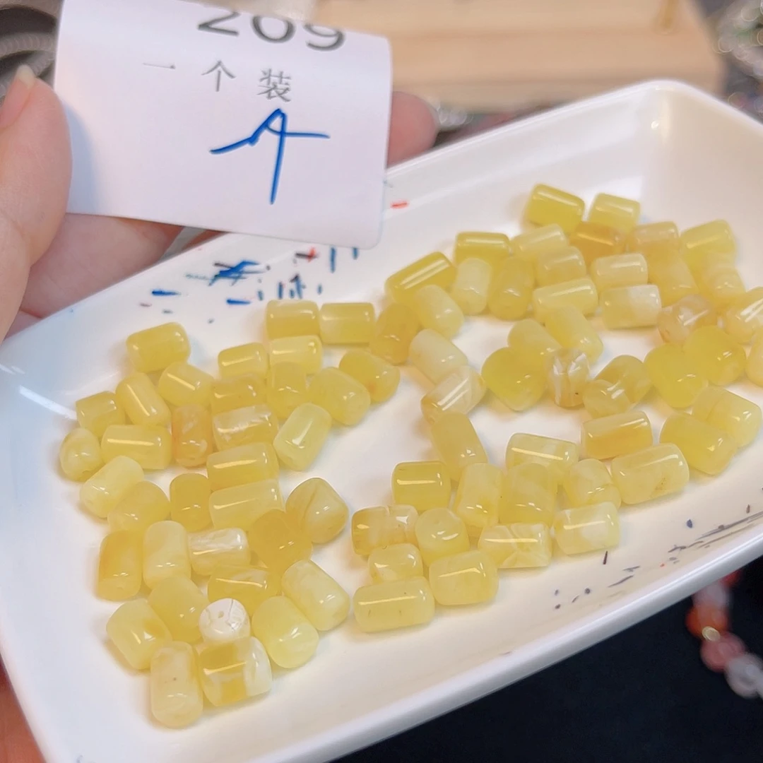 水晶珠宝半成品未镶嵌209 。