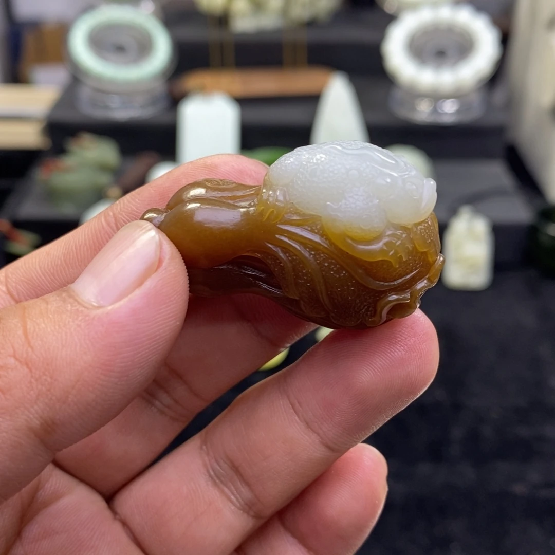 和田玉未镶嵌项链