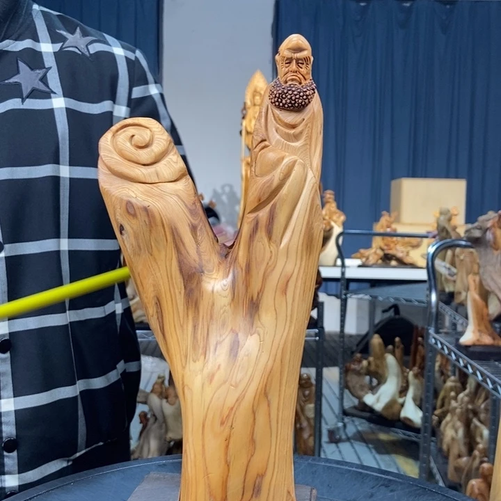 柏木（崖柏）随型摆件