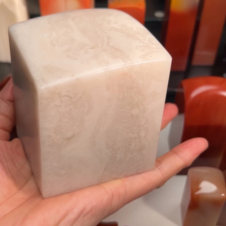 持***渊老挝石我们的确是