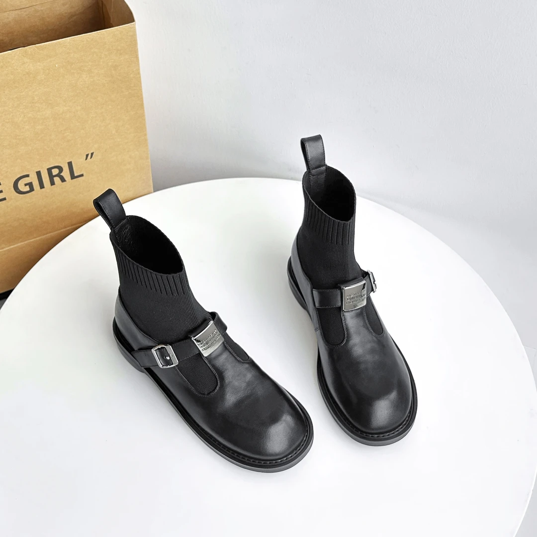 【现货清】3cm/1539牛皮平跟短靴女2024新款显瘦弹力袜靴英伦风