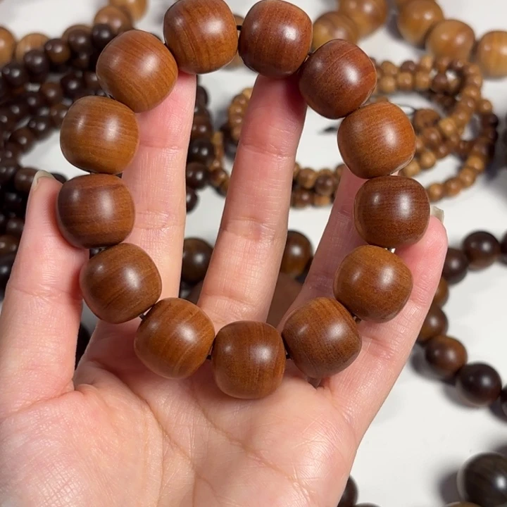 屿***️檀香木1718老山檀红肉奶香奶甜