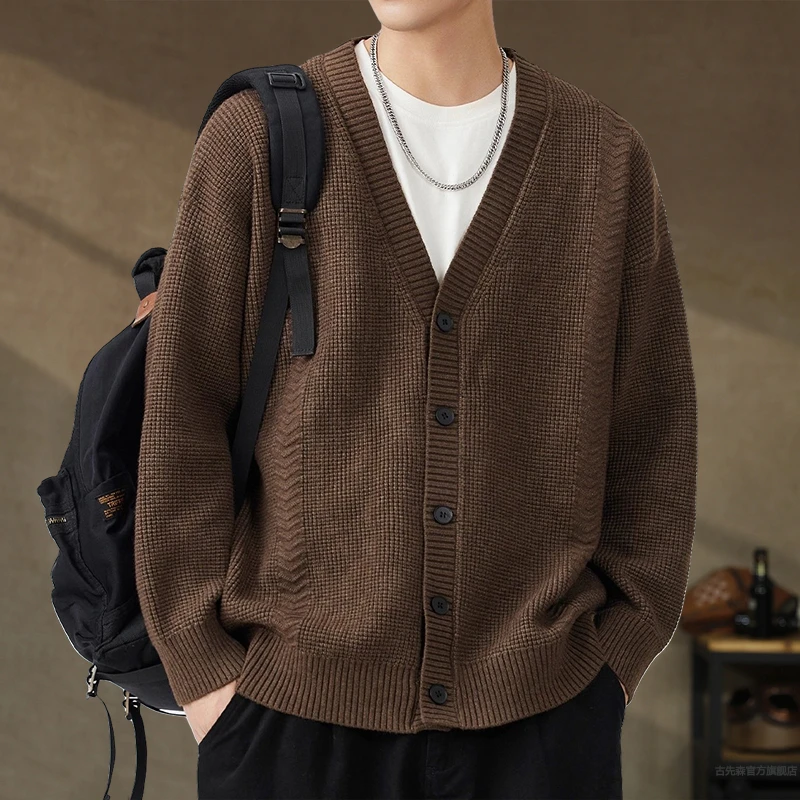 V领排扣开衫毛衣男士外套秋冬新款大码高端衣服针织休闲毛线衣潮