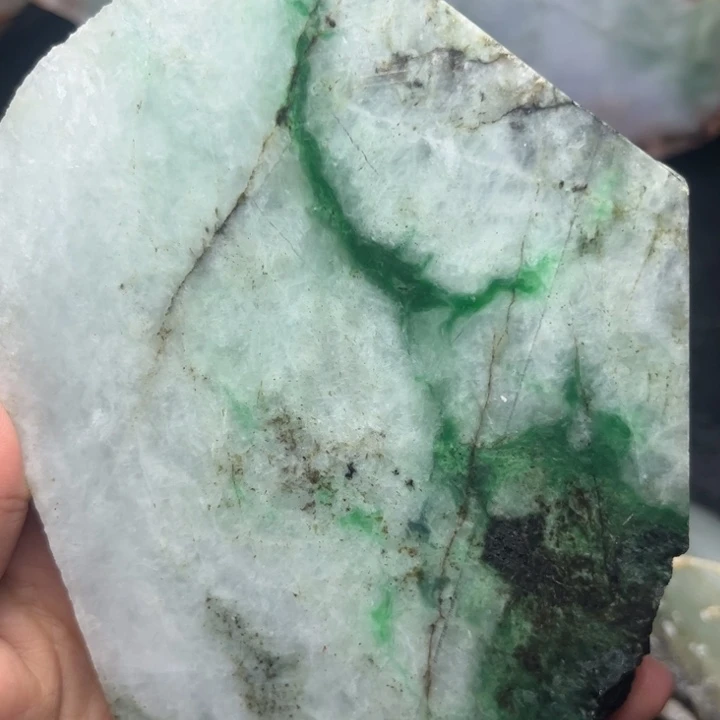 L***夏翡翠未镶嵌颈饰翡翠88