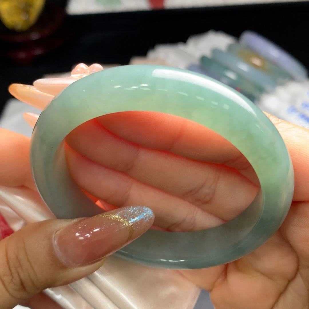 未镶嵌手镯翡翠11号湖水绿