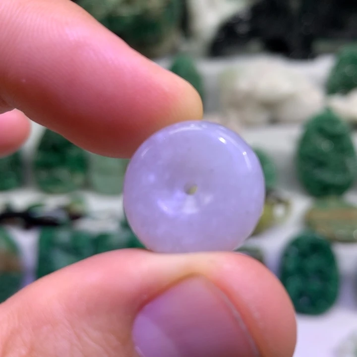 森***窗未镶嵌独山玉颈饰