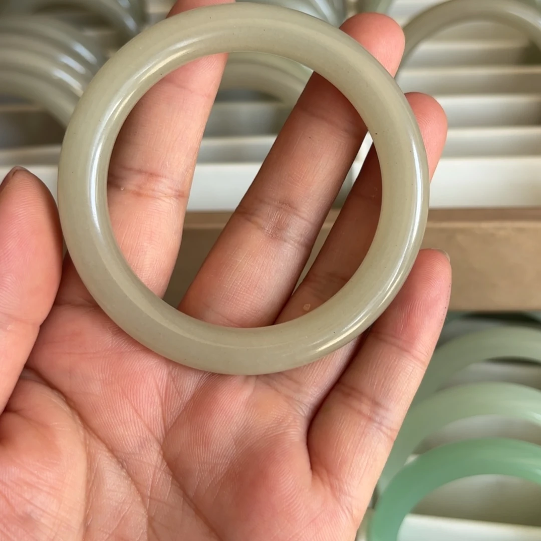 未镶嵌手镯东陵石葵*籽