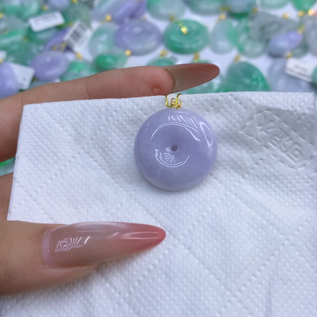 翡翠18K金镶嵌颈饰1111111111