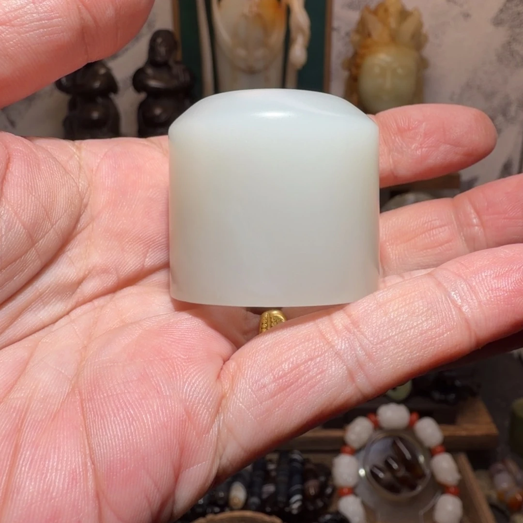 归***！和田玉未镶嵌挂件