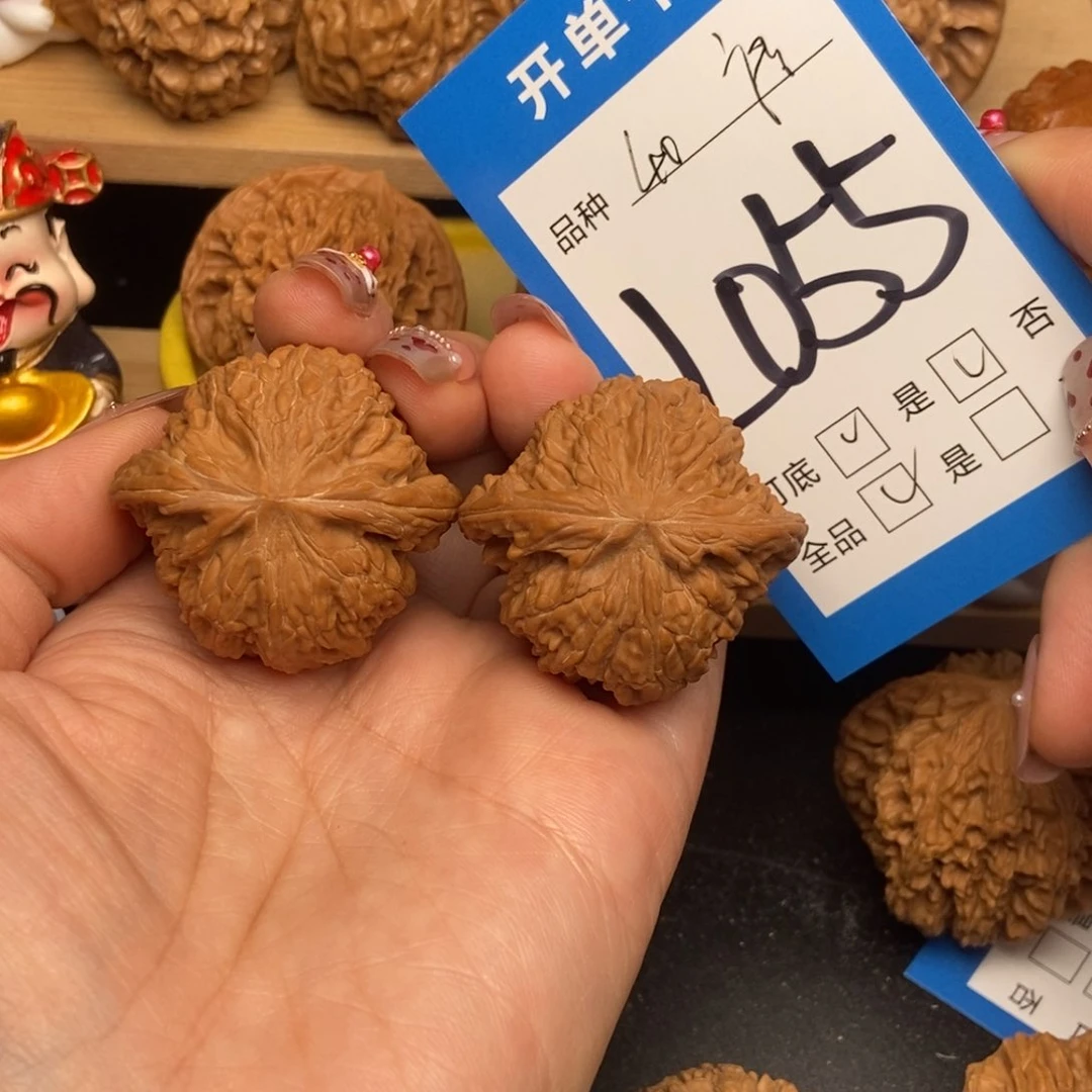 桃核吊坠核桃磨盘狮子头