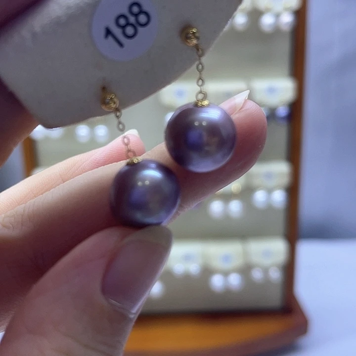 18K金镶嵌淡水珍珠耳饰