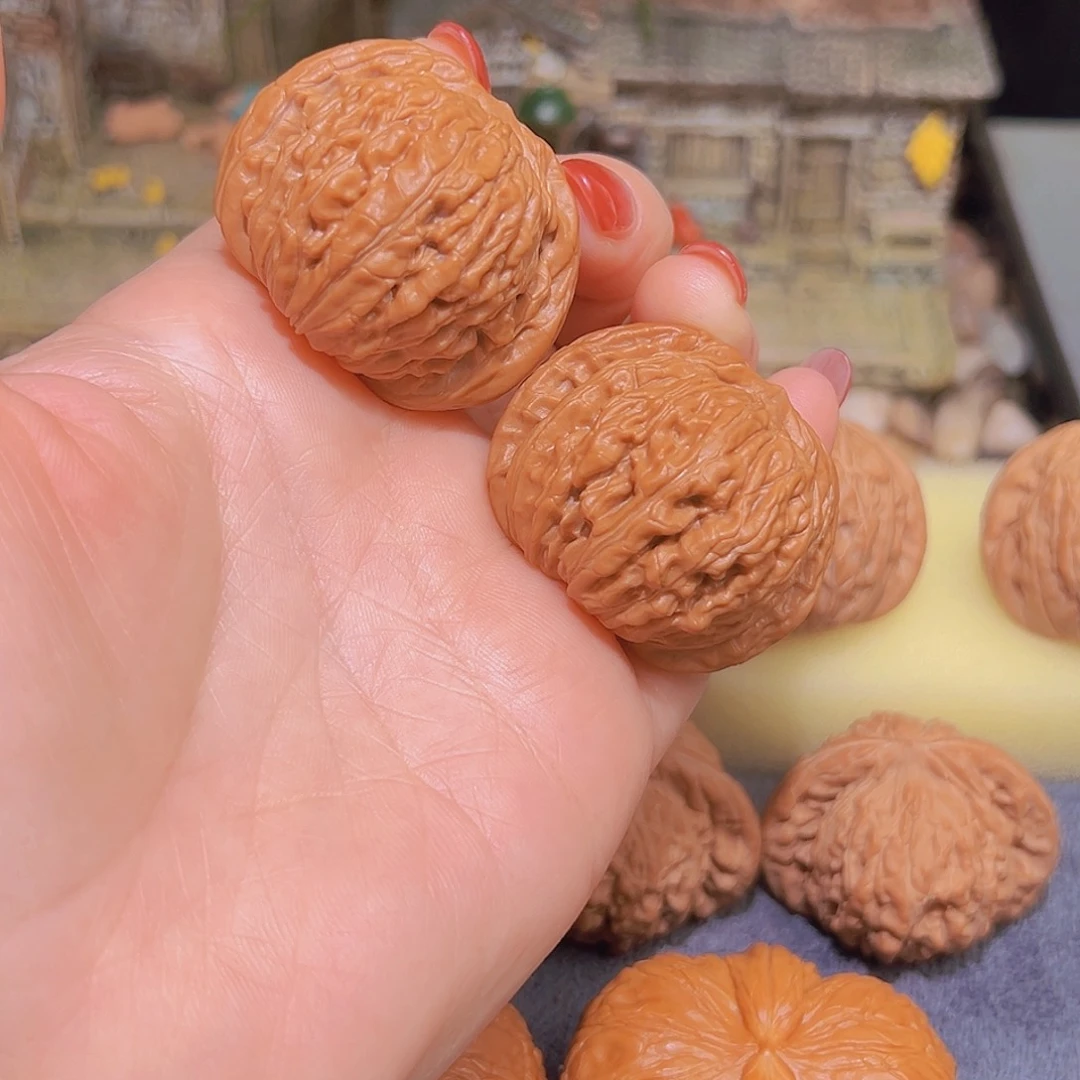 文玩核桃吊坠汉高楼39