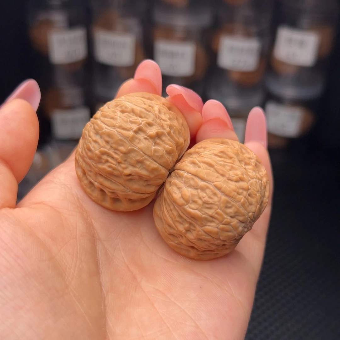 祈***风文玩核桃吊坠铁锤