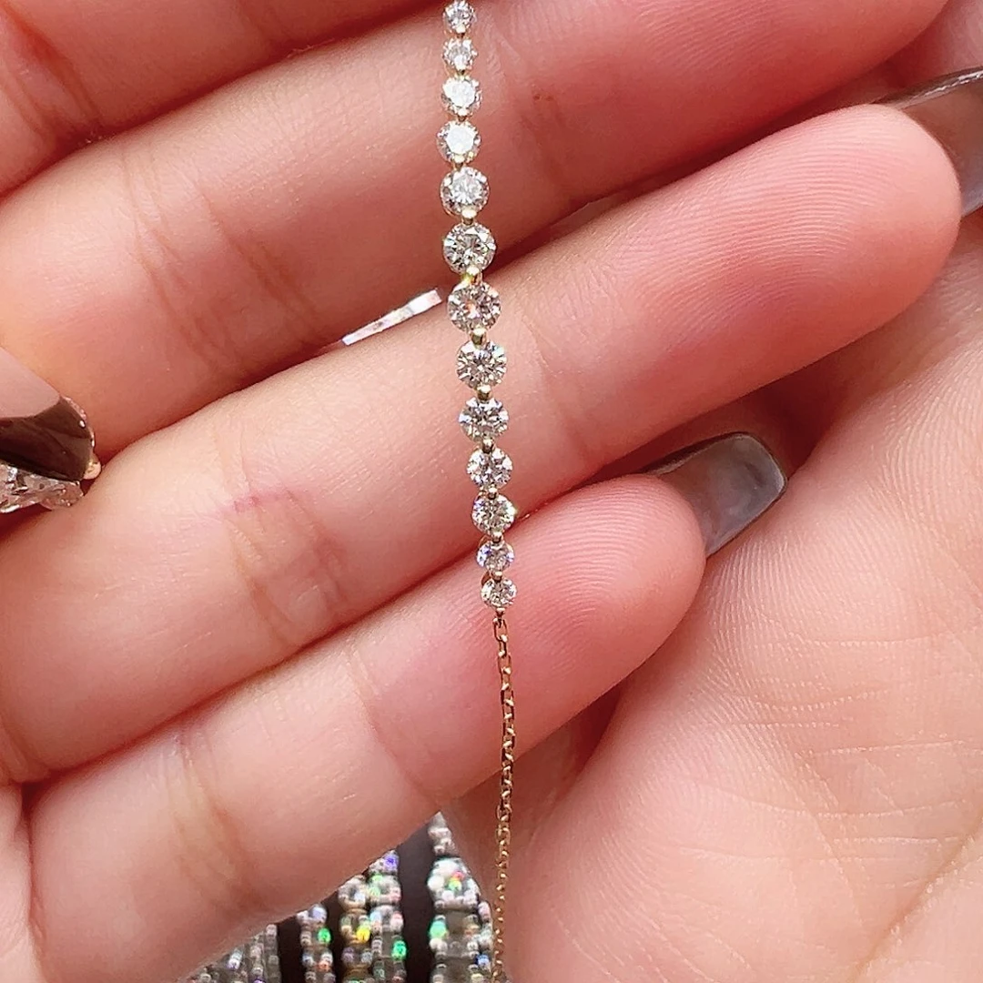 18K金镶嵌实验室培育钻石颈饰