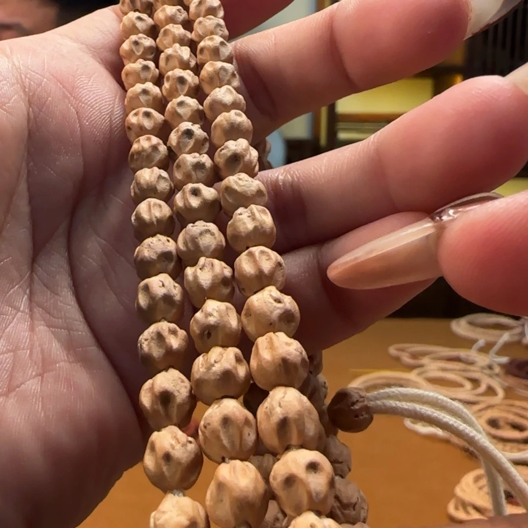 手串柏香籽/百香籽伴墨6➕