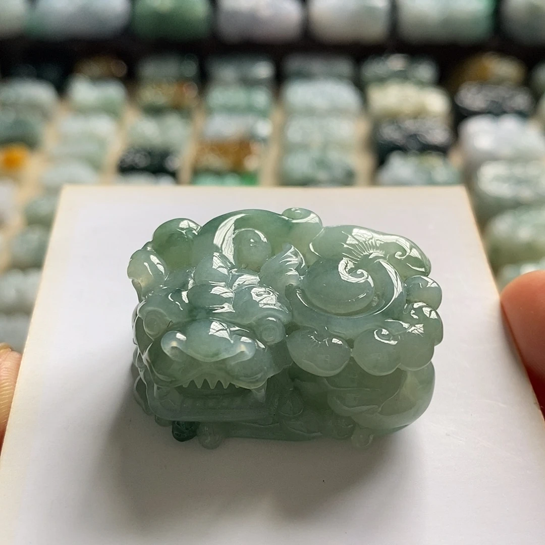 翡翠未镶嵌颈饰天然翡翠貔貅吊坠