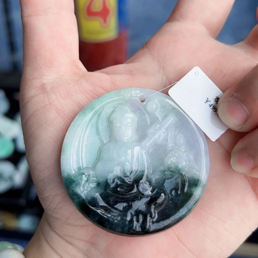 翡翠未镶嵌颈饰挂件