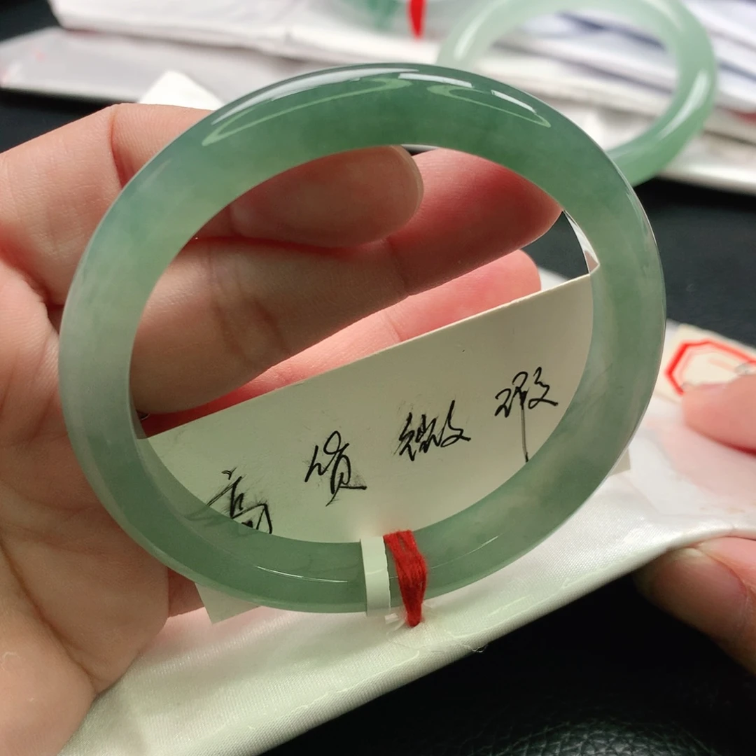 小***～翡翠手镯未镶嵌缅甸58