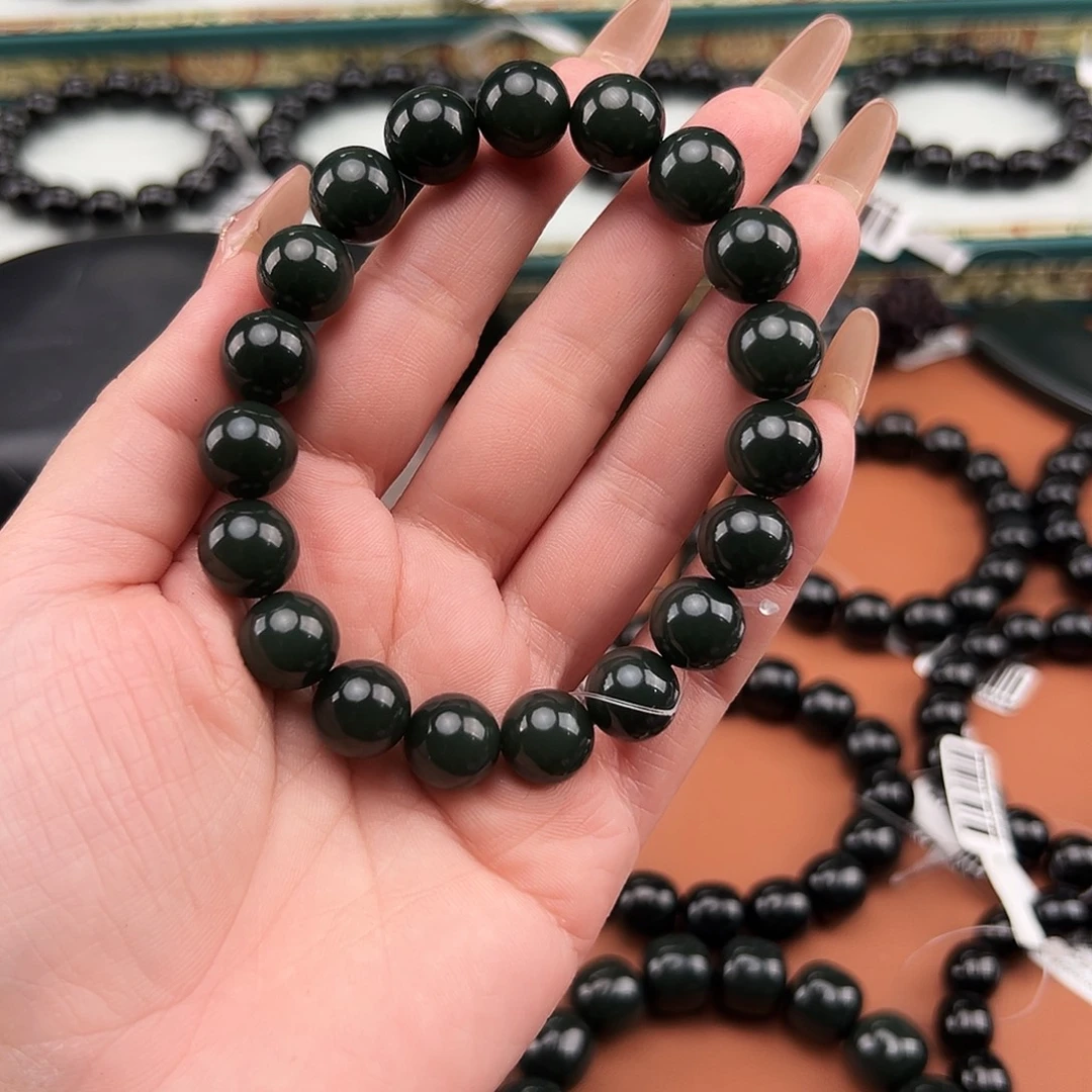 龘***龘和田玉未镶嵌手串