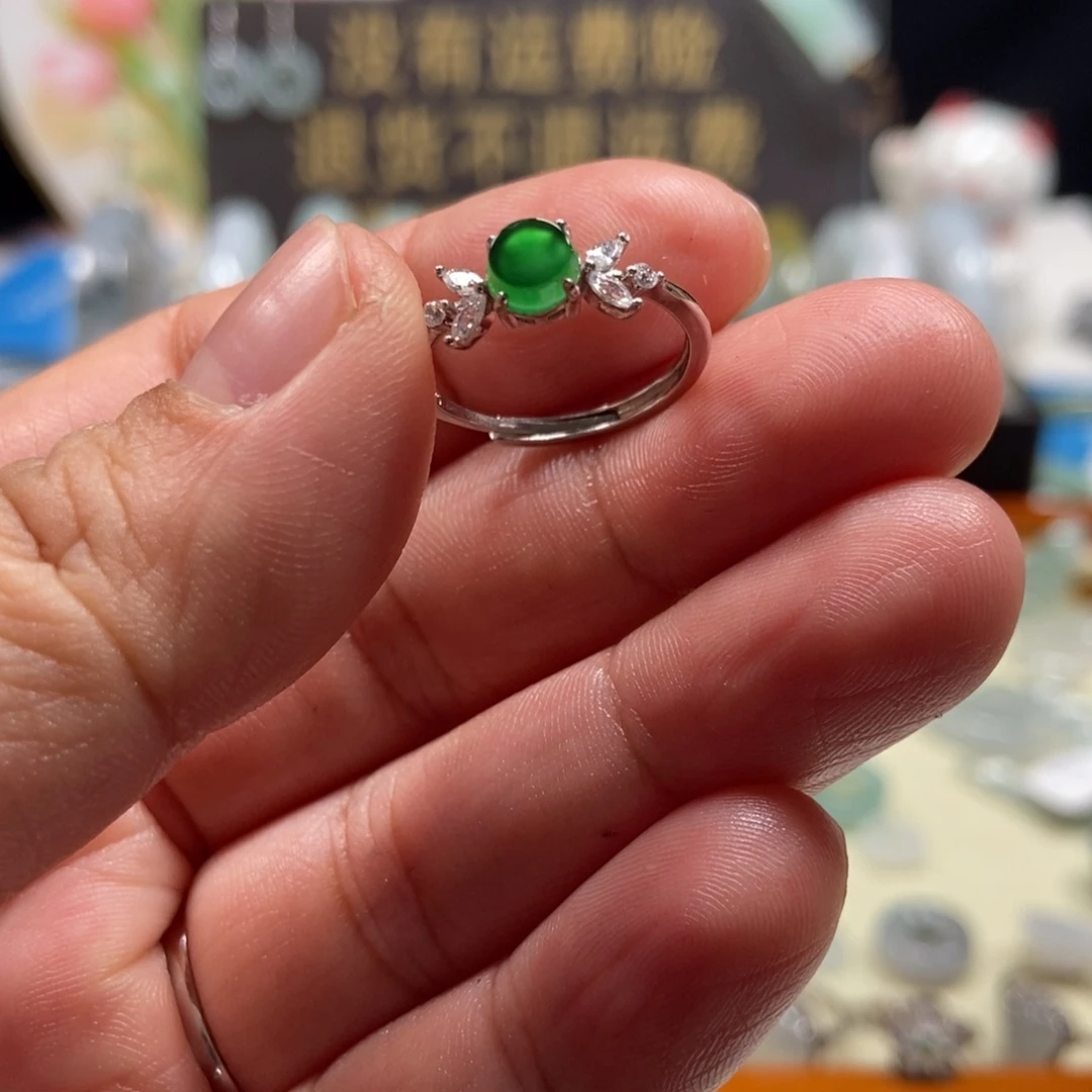 翡翠未镶嵌颈饰危料