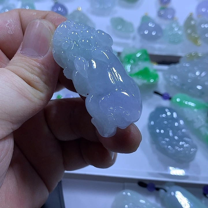 翡翠未镶嵌颈饰天然翡翠A货吊坠