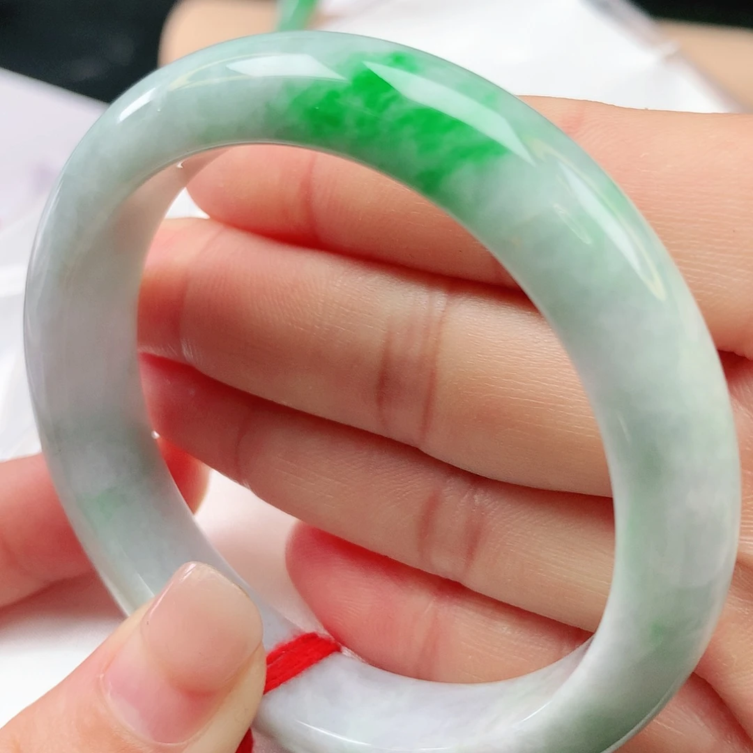 翡翠手镯未镶嵌55圈500238