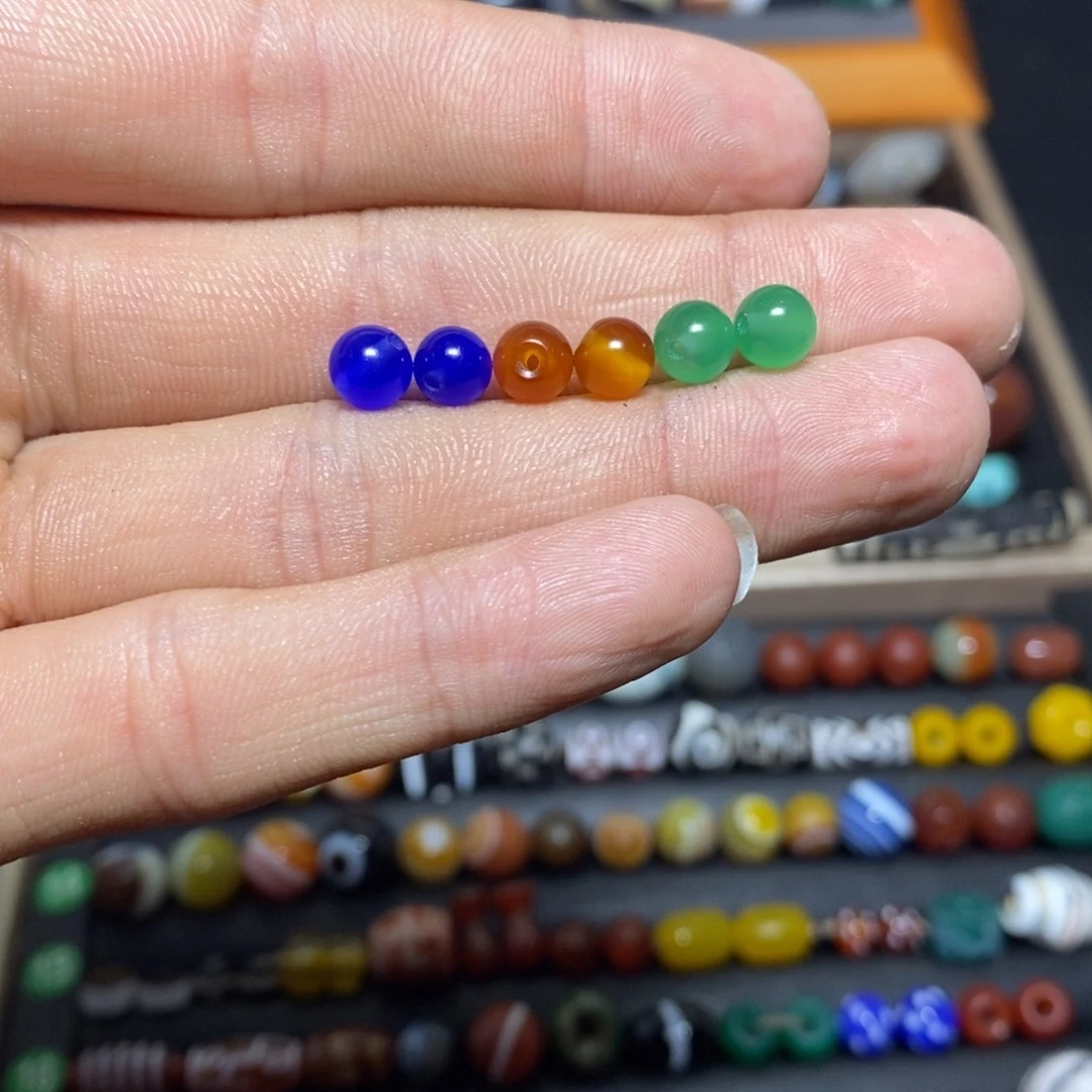 玛瑙/玉髓未镶嵌珠宝半成品?*暖